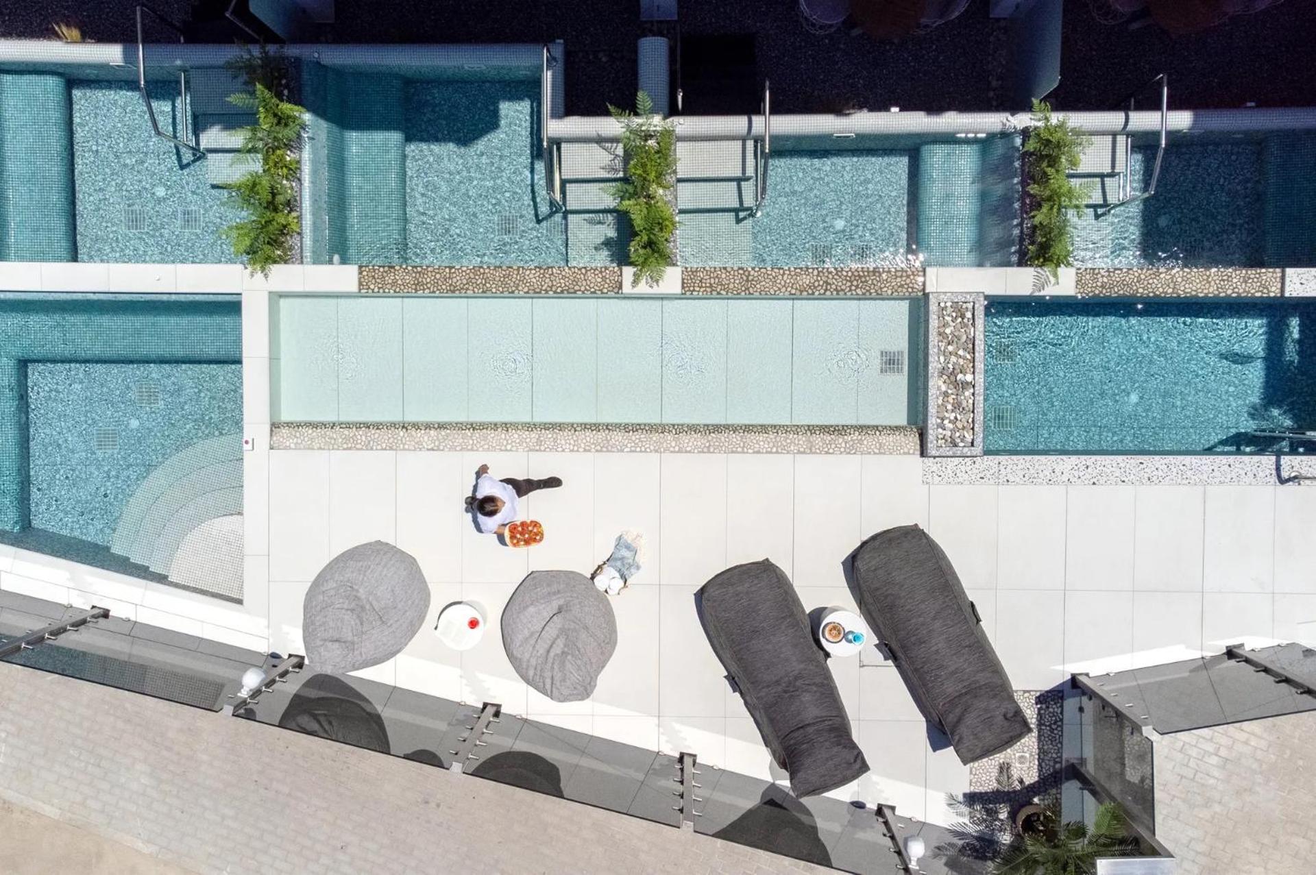Pearl Seabreeze Suites Rethymno  Exterior photo