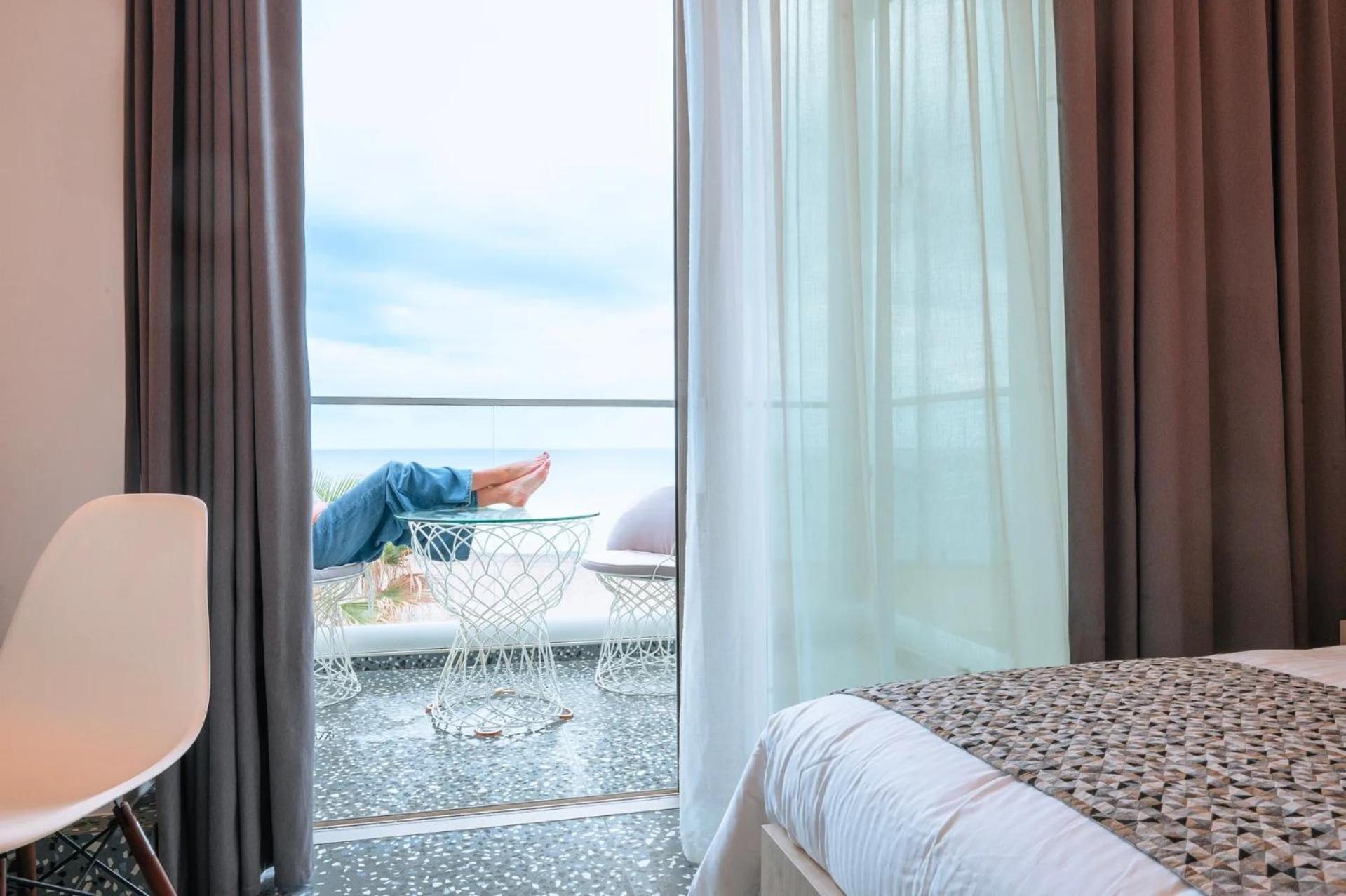Pearl Seabreeze Suites Rethymno  Room photo